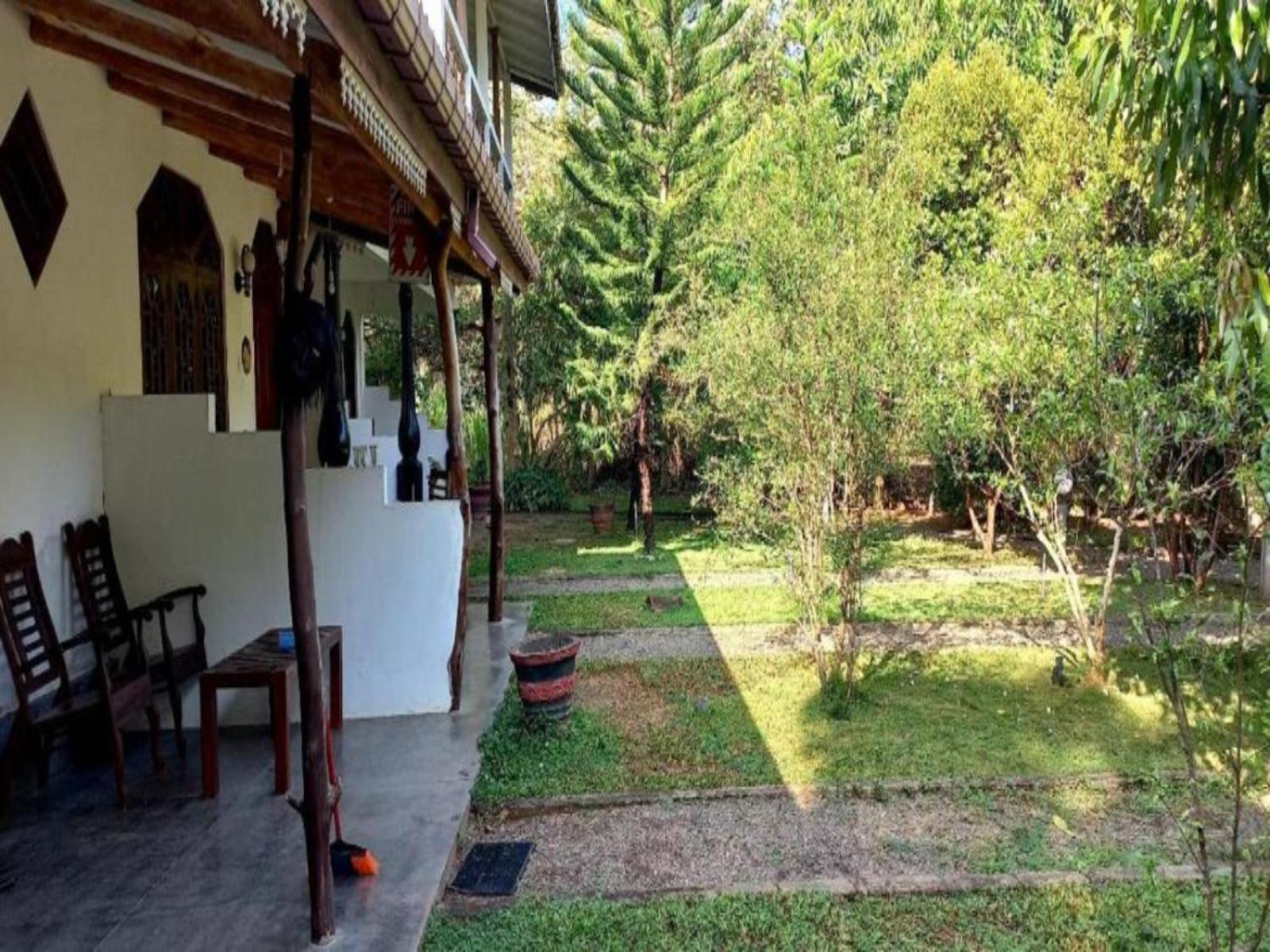 The Monkey Garden Hostel Sigiriya Exterior photo
